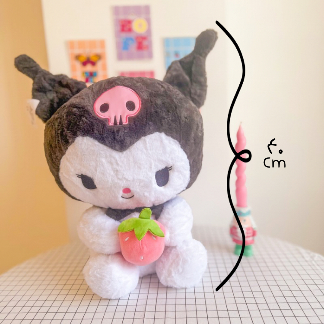 Plushie_krumi_doll_with_strawberry2 عروسک کرومی توت فرنگی بدست
